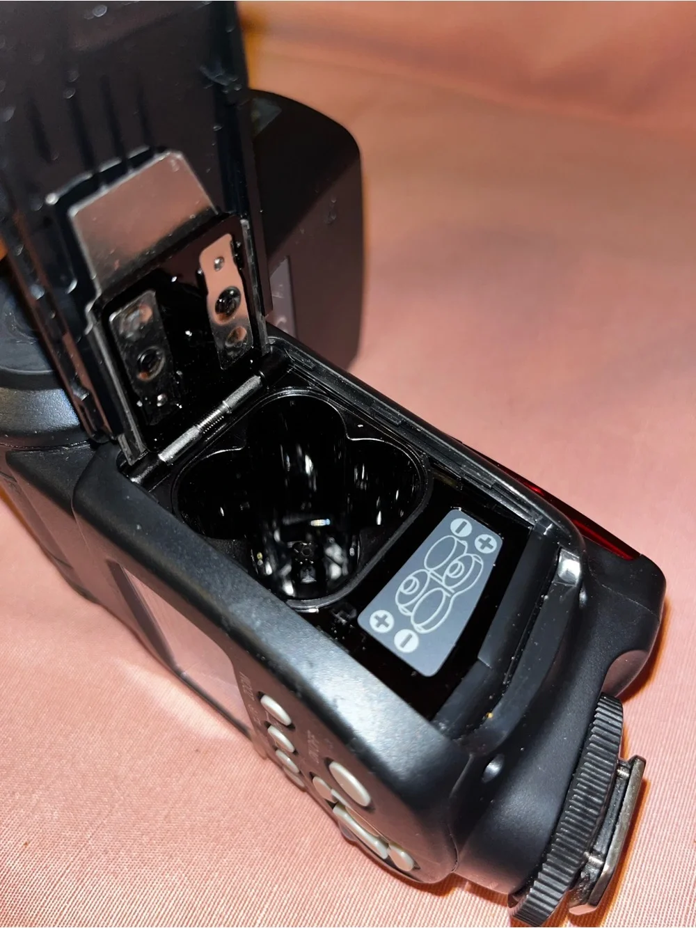 YN560-III Black Speedlite Flash for DSLR Cameras